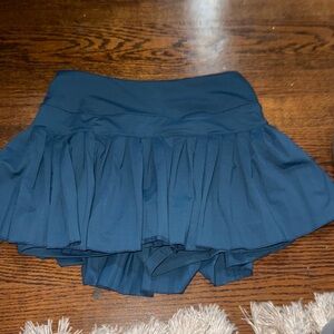 all 3 gold hinge skirts black and purple and navy medium for 55$